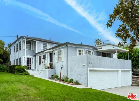 1523 Edris Dr — image 2